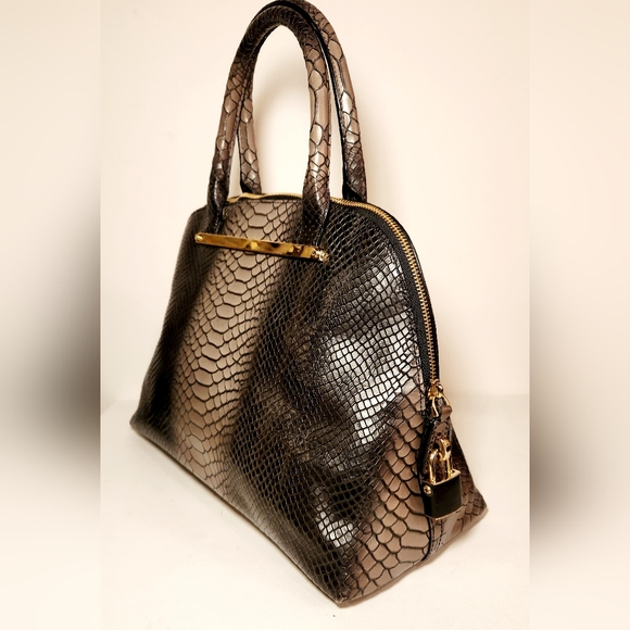 NWT! Henri bendel Premium Luxe Line snakeprint leather dome Satchel bag - Picture 2 of 9